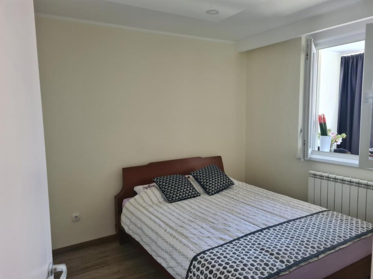 Casa Mia Lägenhet Novi Sad Exteriör bild